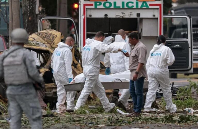 Madre y sus dos hijos mueren por impacto de dron con explosivos en Antioquia