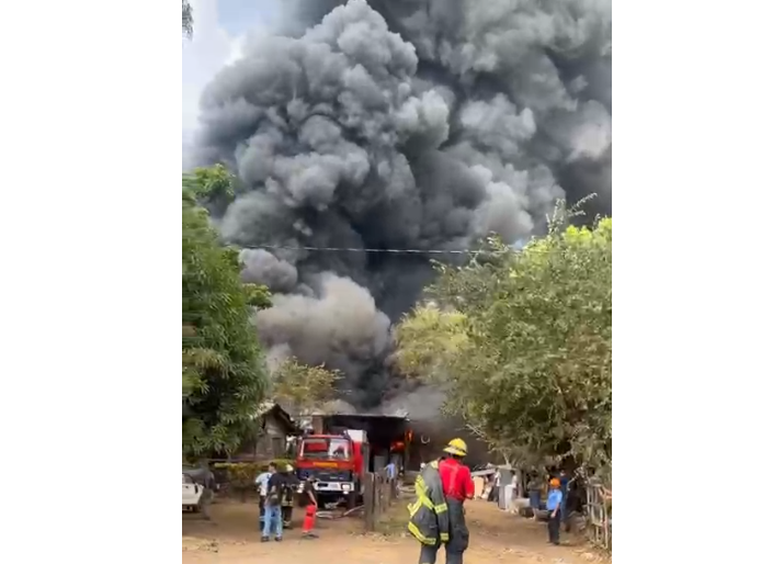 Voraz incendio destruye bodega de electrodomésticos en Chichigalpa