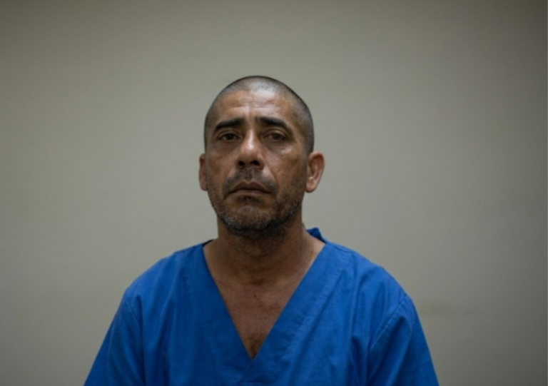 Furgonero llega a mediación con familiares de joven fallecido cerca de semáforos del Mayoreo en Managua