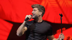 Pablo Alborán estrena “Algo de mí”, una canción cargada de emoción y nostalgia