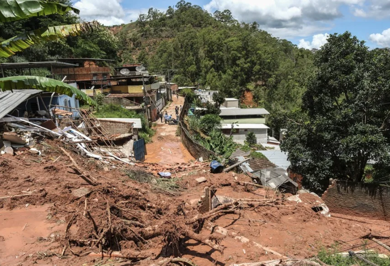 Suben a 66 los muertos por las lluvias en el sureste de Brasil