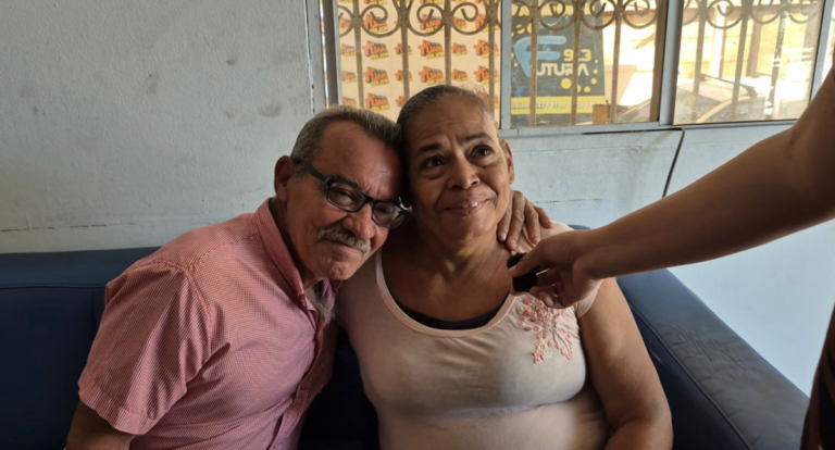 Pareja con 48 años de convivencia encabeza inscripciones de Ya Tu Boda 2026