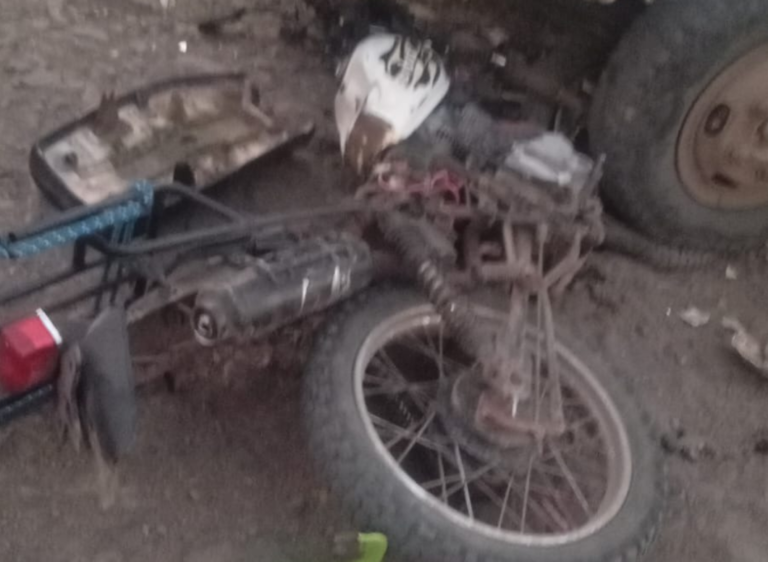 Fallece motociclista que colisionó contra camión en Río San Juan