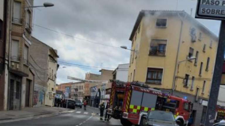 Siete personas fueron hospitalizadas tras voraz incendio en España