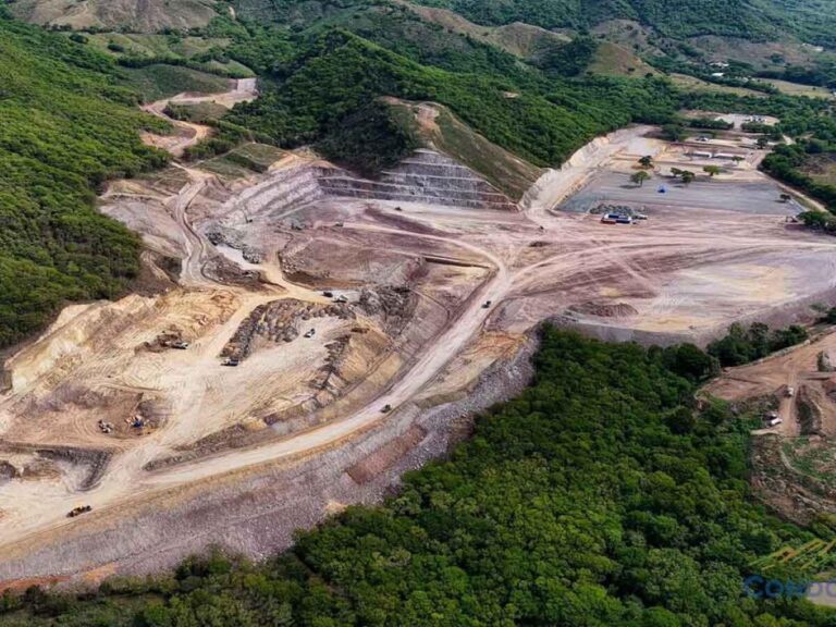 Copresidenta Rosario Murillo saluda visita del Presidente de Condor Gold