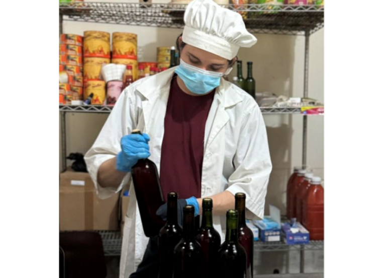 Emprendimiento «Chinantlán» dinamiza economía de vinos y productos frutales artesanales en Chinandega
