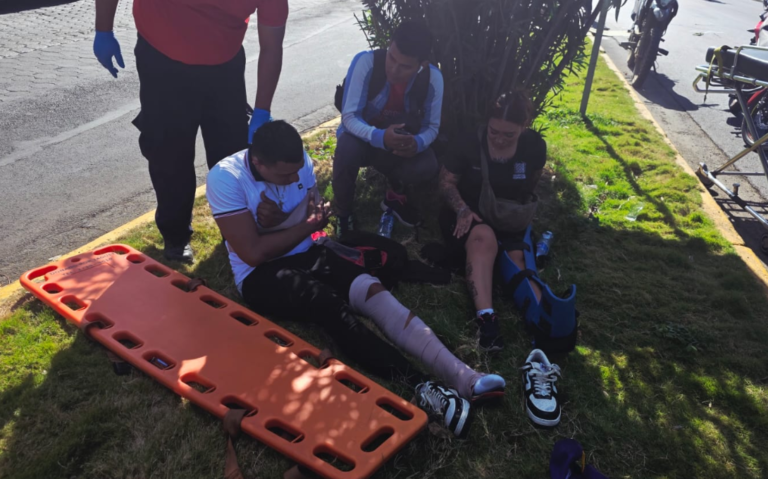 Tres personas resultaron lesionadas por accidente causado por ebrio en la vía en Managua