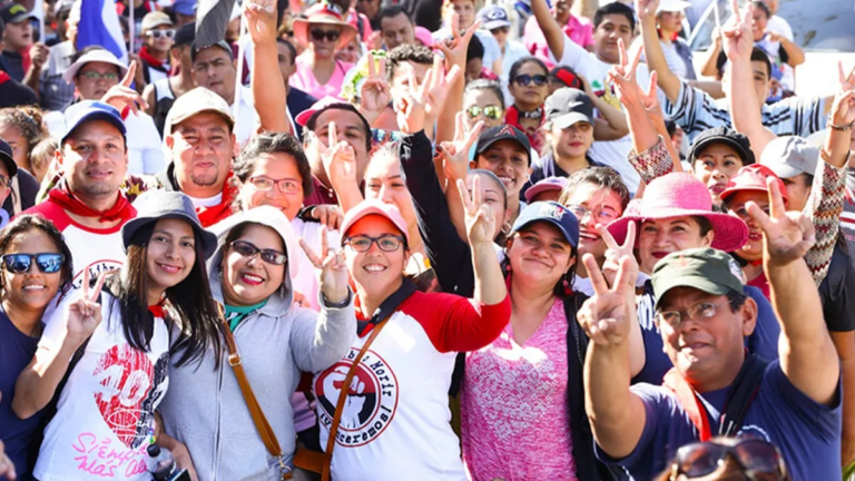 Anuncian culto por Día Nacional de la Paz en Plaza la Biblia