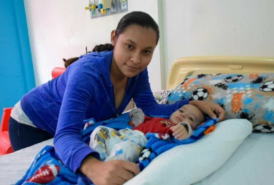 13 niños salvan su vida: Cirugías a corazón abierto en La Mascota