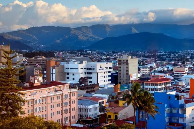 Estados Unidos y Canadá lanzan fuerte advertencia sobre peligro que corren sus ciudadanos en Costa Rica