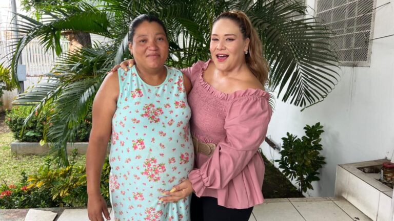 Mujer en espera de su 4to hijo se inscribe en nuestro Concurso La Madre Panza