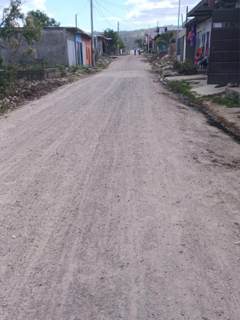 Familias de Estelí celebran inauguración de 31 calles en el mes de la Paz