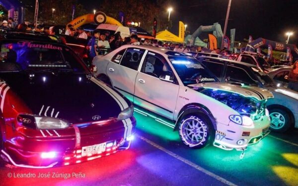 Adrenalina y velocidad se apoderan del Festival de la Paz en Managua
