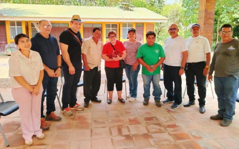 Hija de Yiye Ávila visita Parque Memorial Casita en Posoltega, Chinandega