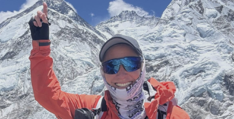 Fallece alpinista estadounidense al quedar atrapada en avalancha en Nepal