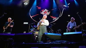 Muere Dick Parry, histórico saxofonista de Pink Floyd