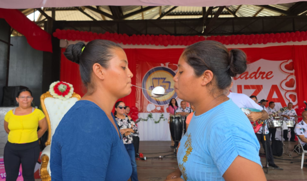Señora que hace cinco meses perdió a su esposo gana el primer lugar en concurso «El Huevo» de Tu Nueva Radio YA
