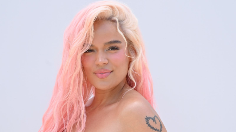 Karol G será premiada por su excelencia artística en los American Music Awards