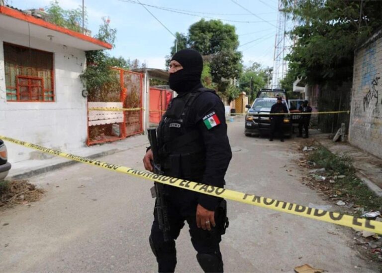 Hombre mata a su abuela por dinero en Acapulco, México