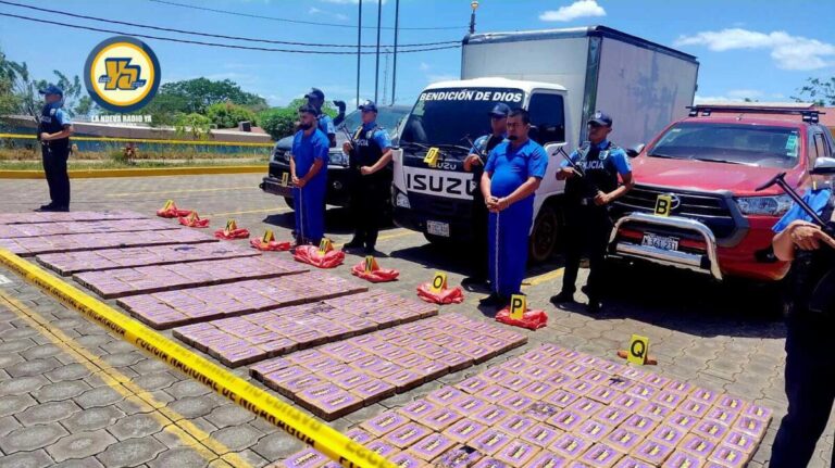 Nicaragua incauta media tonelada de cocaína, vehículos y arma en Jinotega