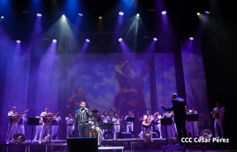 INCANTO rinde homenaje a las Madres en concierto de Mariachi Lírico en Teatro Nacional