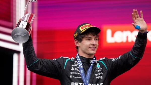 Kimi Antonelli gana el Gran Premio de Canadá en la Fórmula Uno