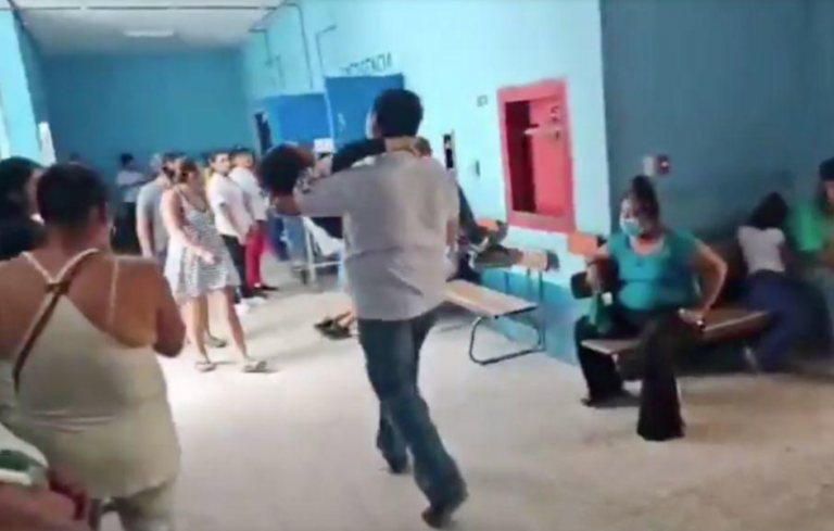 Guatemala: 60 estudiantes afectados por golpe de calor durante carrera escolar