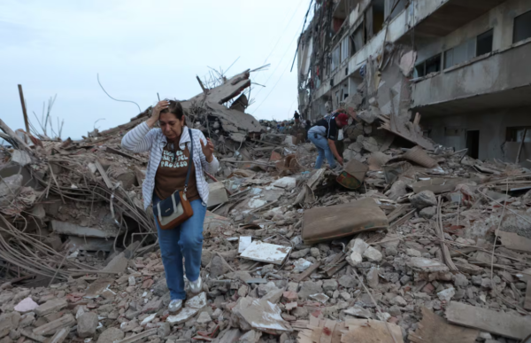 Aumenta a 1.430 los muertos y a más de 3.200 los heridos por terremotos en Venezuela