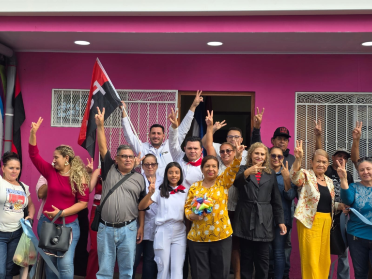Entregan mejoras del puesto de salud en el Mercado Alfredo Lazo de Estelí