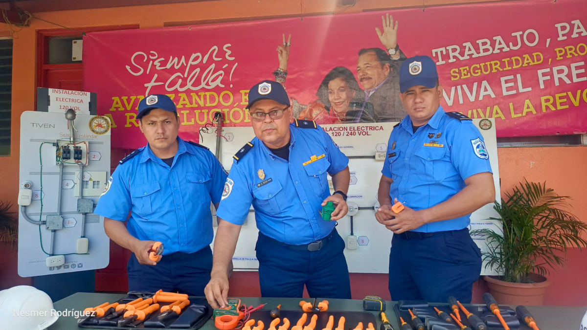 Bomberos Unidos brindan claves para evitar incendios en el hogar
