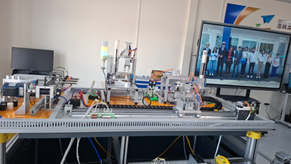 Taller Luban comienza cursos especializados en automatización y tecnología