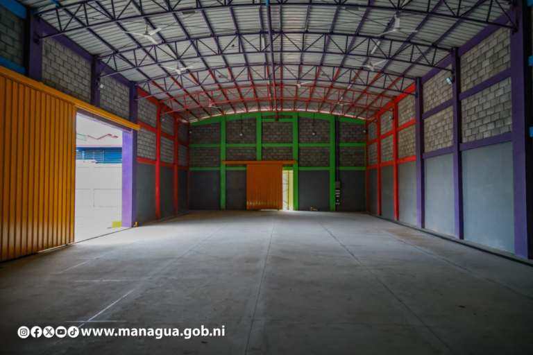 Inauguran acopio para desechos sólidos en el Mercado Carlos Roberto Huembes