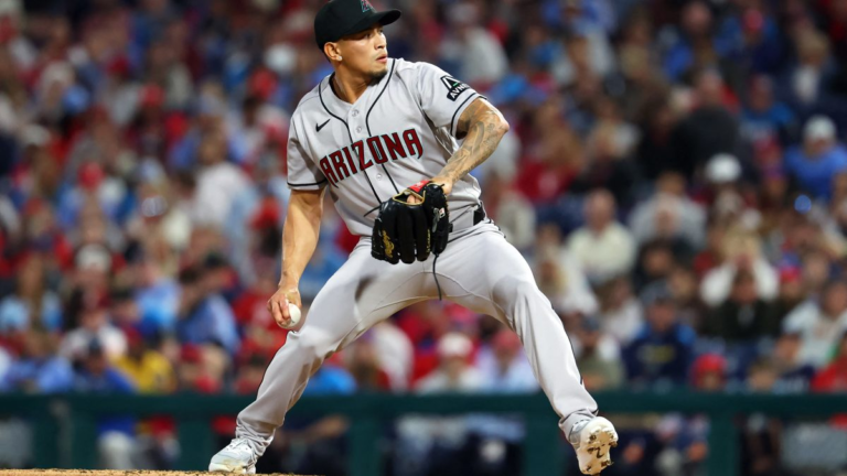 Jonathan Loàisiga con juego sostenido para Arizona
