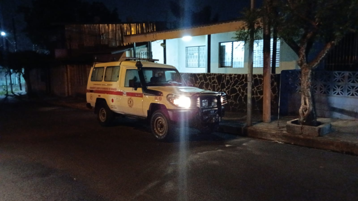 Anciano muere al caer en barrio Martha Quezada