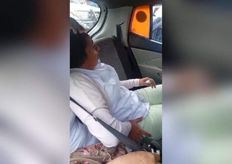 Enfermera termina en el hospital tras ser atropellada por camioneta en la capital