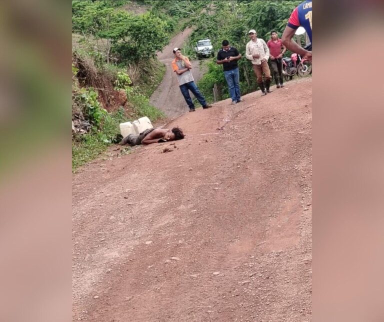 Motociclista se mata al impactar en la parte trasera de camión en Jinotega