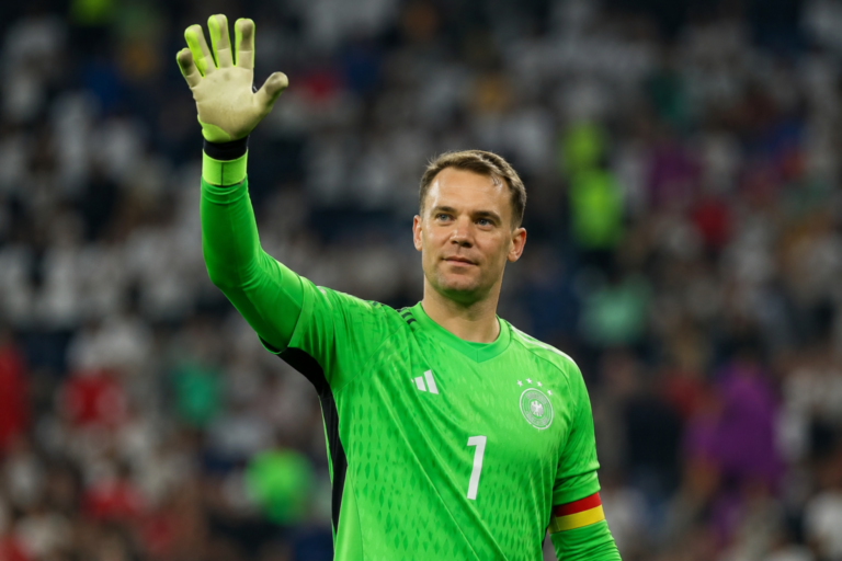 Portero alemán Manuel Neuer rompe récord histórico en Mundiales