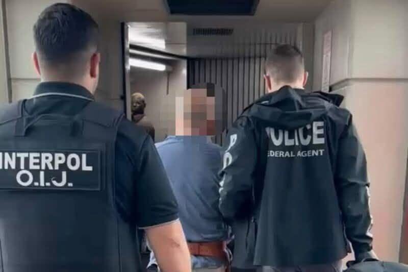 EEUU recibe granadino extraditado por pasaportes falsos