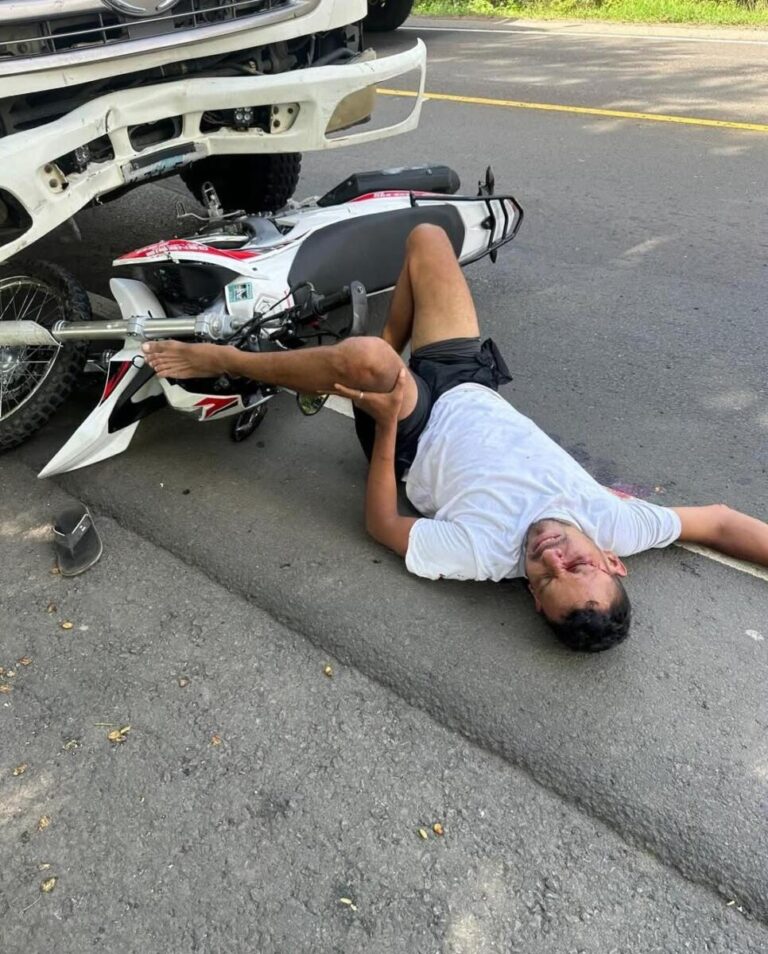 Lanzador leonés Junior Téllez va a parar al hospital tras accidentarse en moto