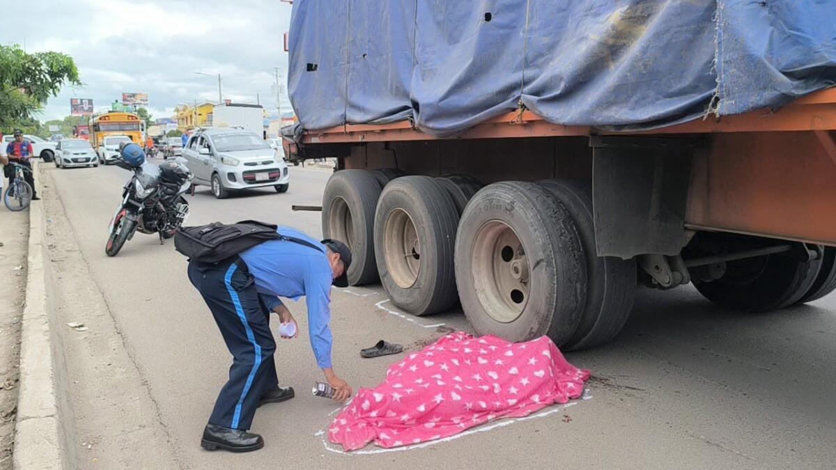 El fatal accidente ocurrió en el kilómetro 148 de la carretera panamericana norte