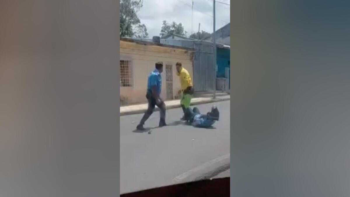Atacan a dos policías en Diriamba