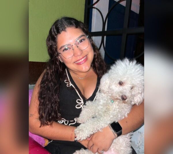 Esther Siles, de 19 años, muere tras accidente en moto