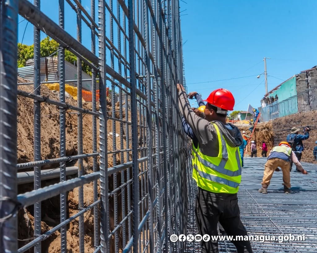 Anuncian reducción de carriles en Avenida Bolívar por obras de drenaje en Pista Héroes de la Insurrección
