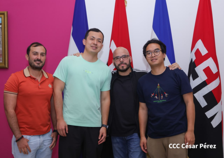 Nicaragua recibe a delegación de comunicadores de medios de China