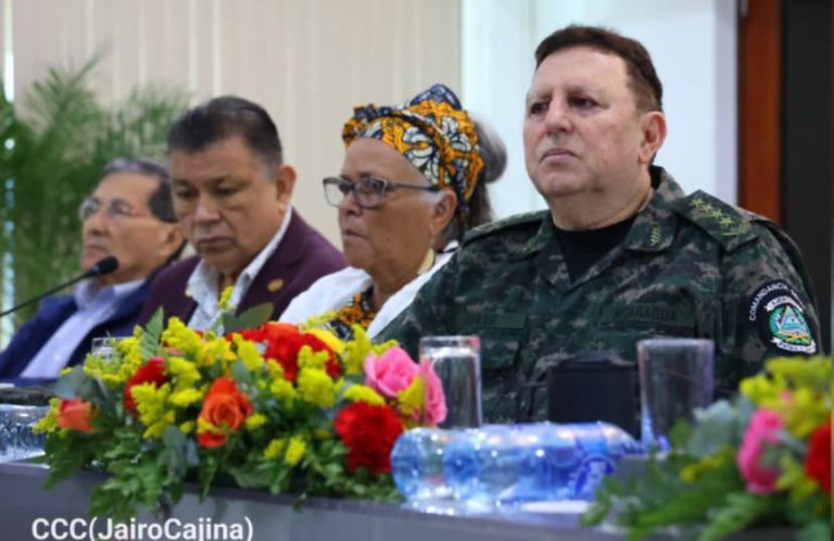 Ejército de Nicaragua respalda reforma a la Constitución Política
