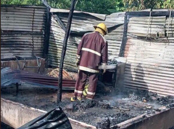Incendio destruye casa y deja a madre e hijos en Masatepe