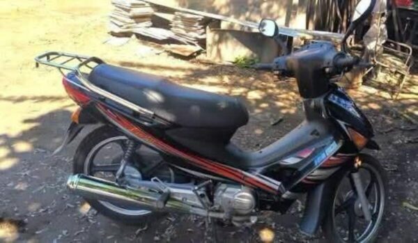 Marisol Murillo grave tras chocar moto contra árbol en Jalapa