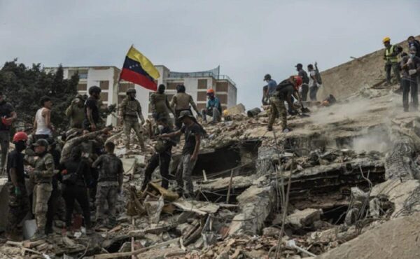 Venezuela decreta 7 días de duelo por cientos de muertos tras terremotos