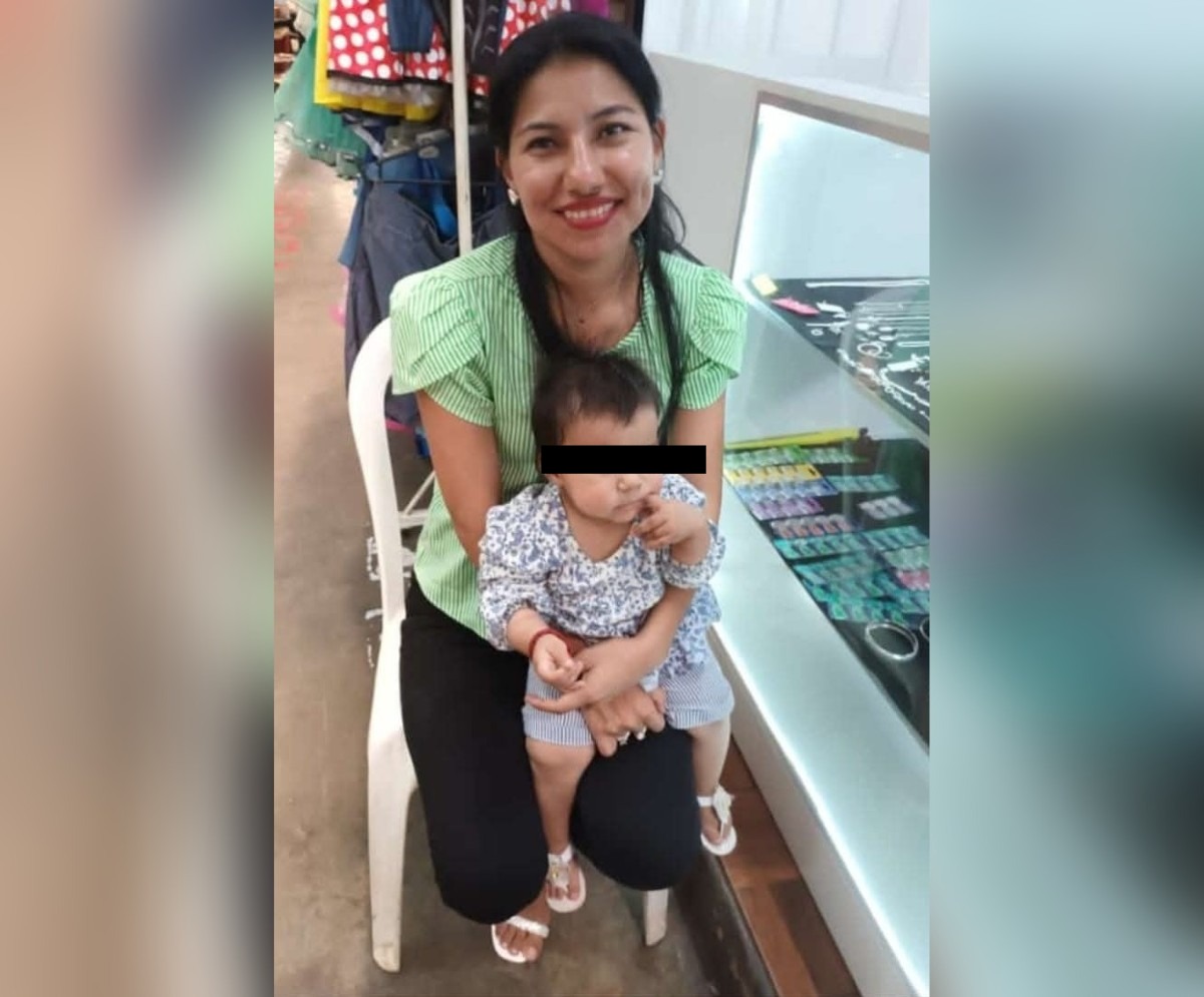 Angélica María Mairena y su hija
