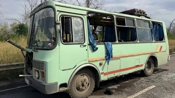 Ataque ucraniano contra autobús civil deja 9 muertos en la región de Lugansk